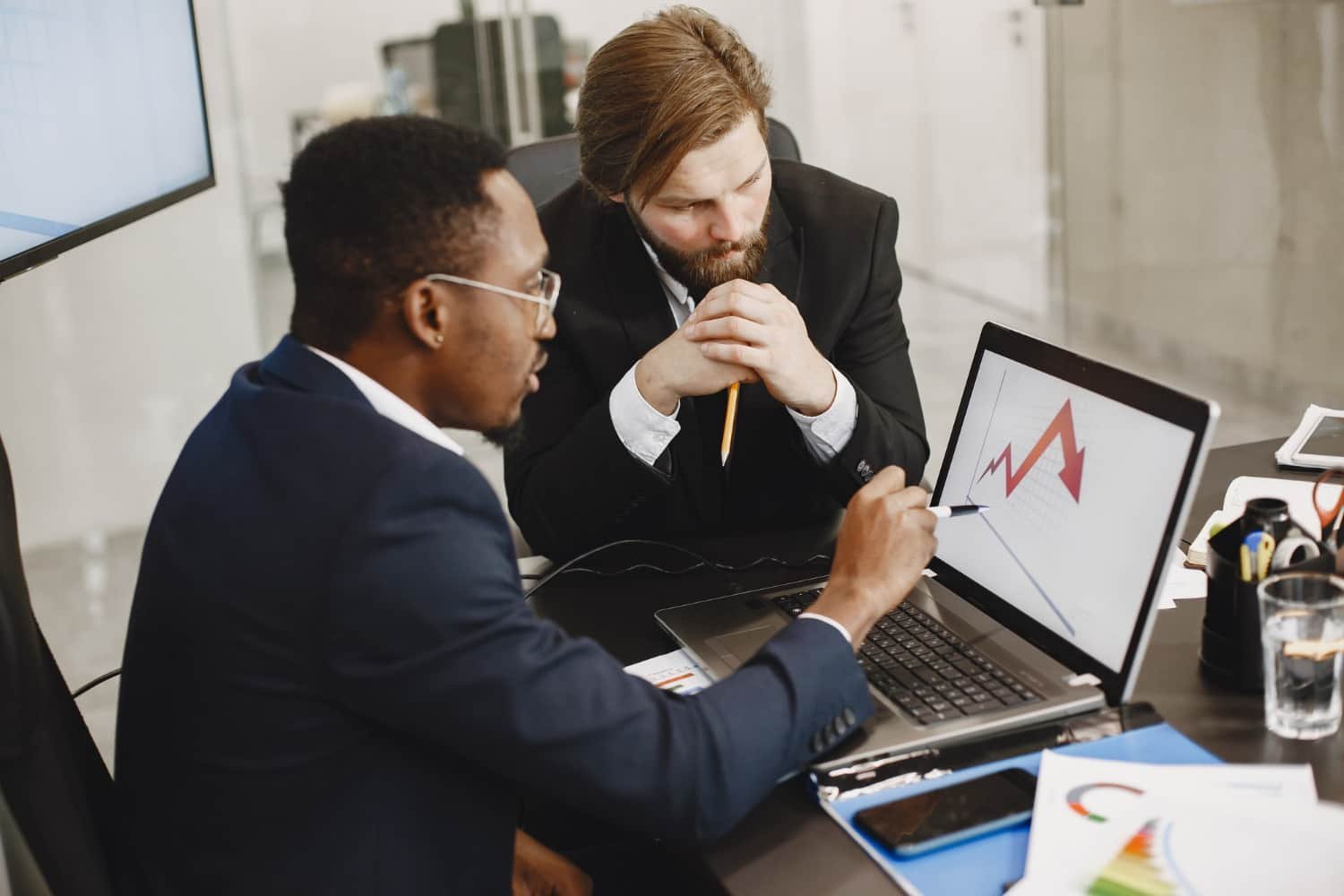 Advise on Free Cash Flows & Investment Friendly Tools