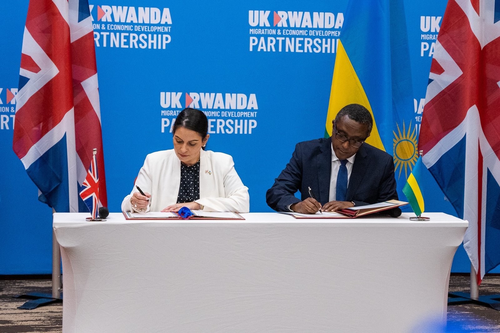 Rwanda - UK Deportation Deal Official Abandoned by UK's Incumbent Government