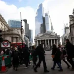 UK Public's Inflation Expectations Drop to 3-Year Low, BoE Survey Shows