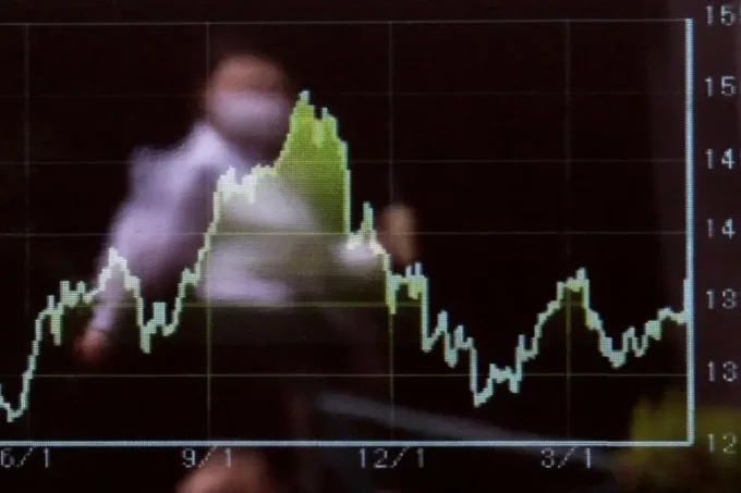 Eurozone Government Bond Yields Drop After Inflation Data