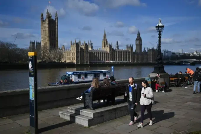 Britain Needs Extra $1.3 Trillion Investment for Economic Growth, Report Says