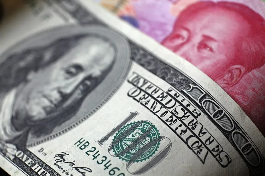 US Multinationals Extend Currency Hedges to Counter Trump’s Tariff Volatility