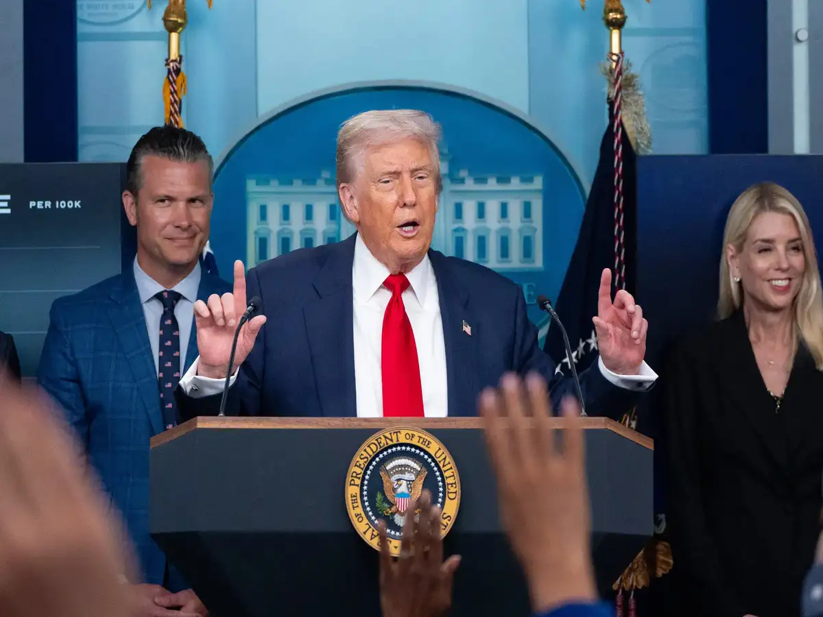 US, China Extend Tariff Truce Amid Ongoing Trade Negotiations