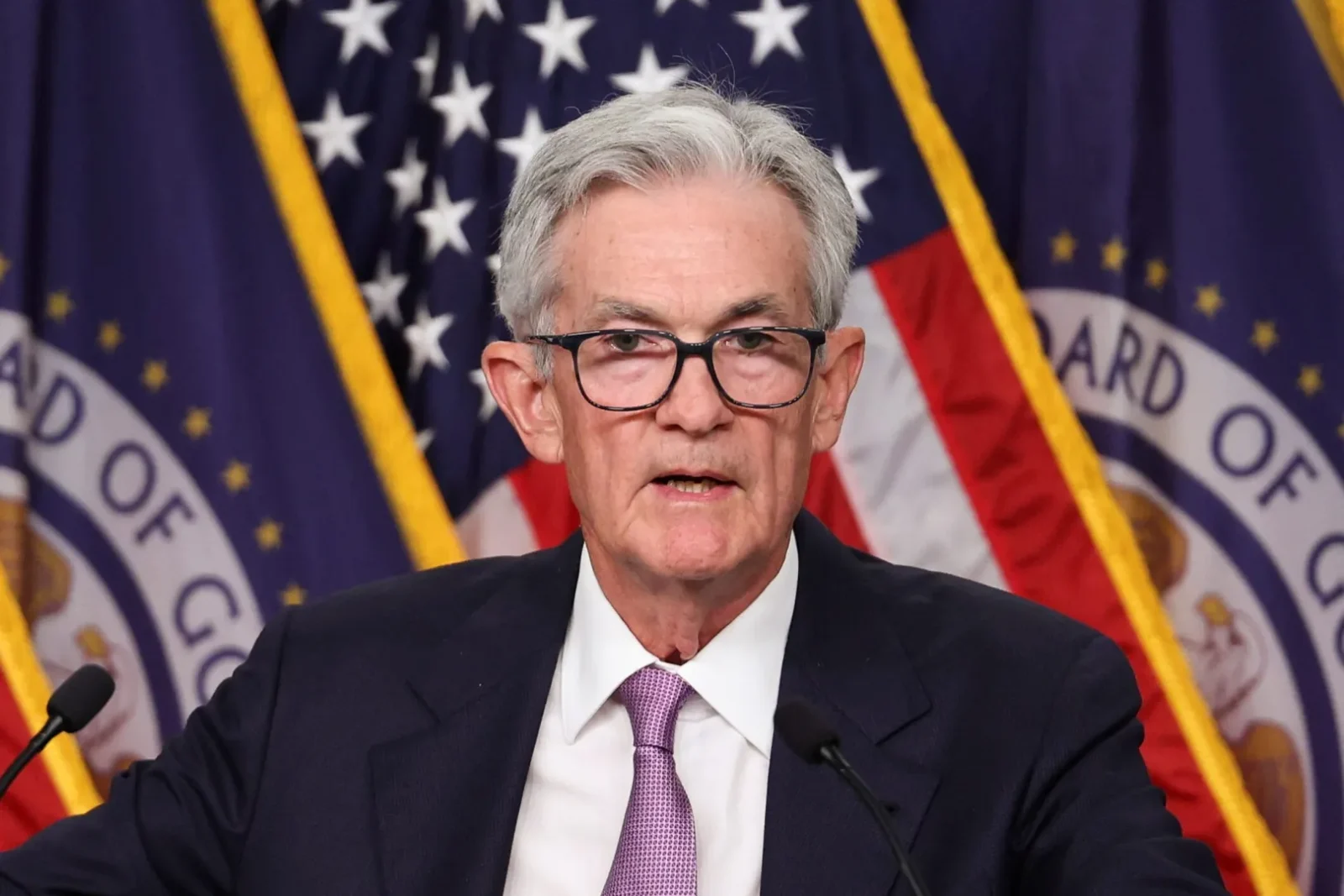 Federal Reserve Convenes Emergency Talks with Wall Street Over Liquidity Facility Usage Concerns