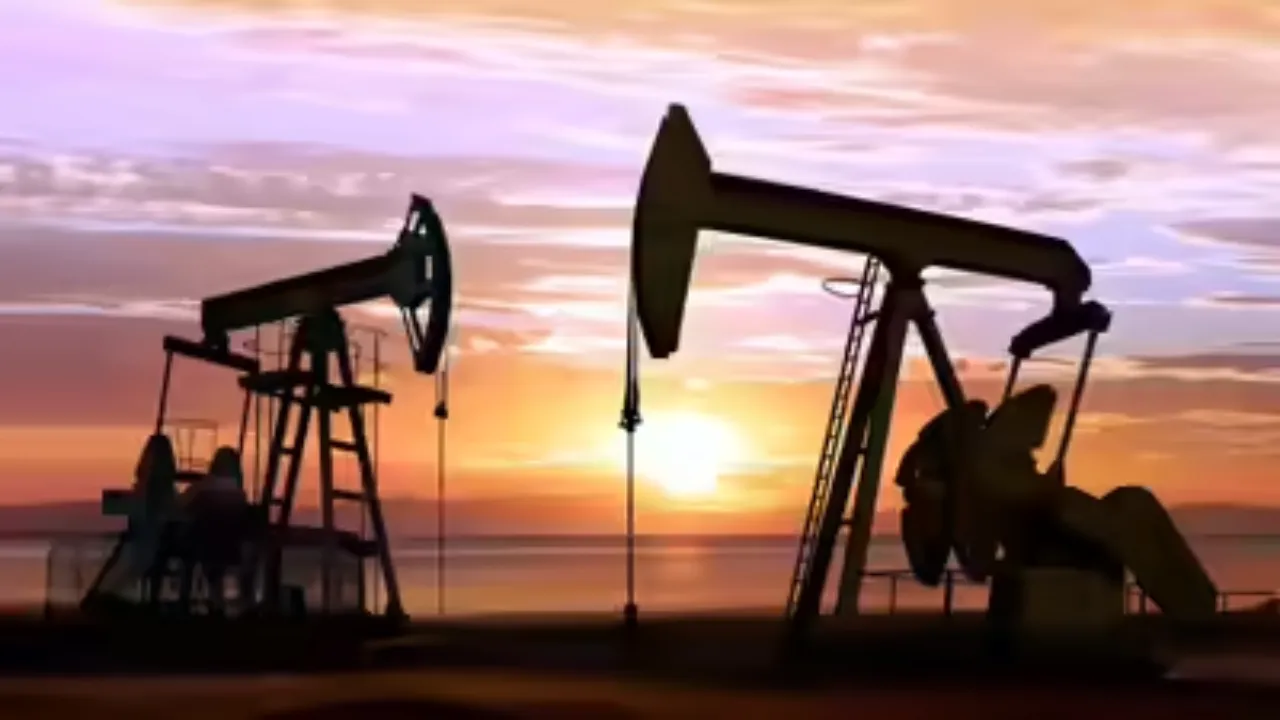 India Diversifies Crude Supply with 7 Million Barrel Purchase from Angola, Brazil and UAE as Russian Oil Retreat Accelerates
