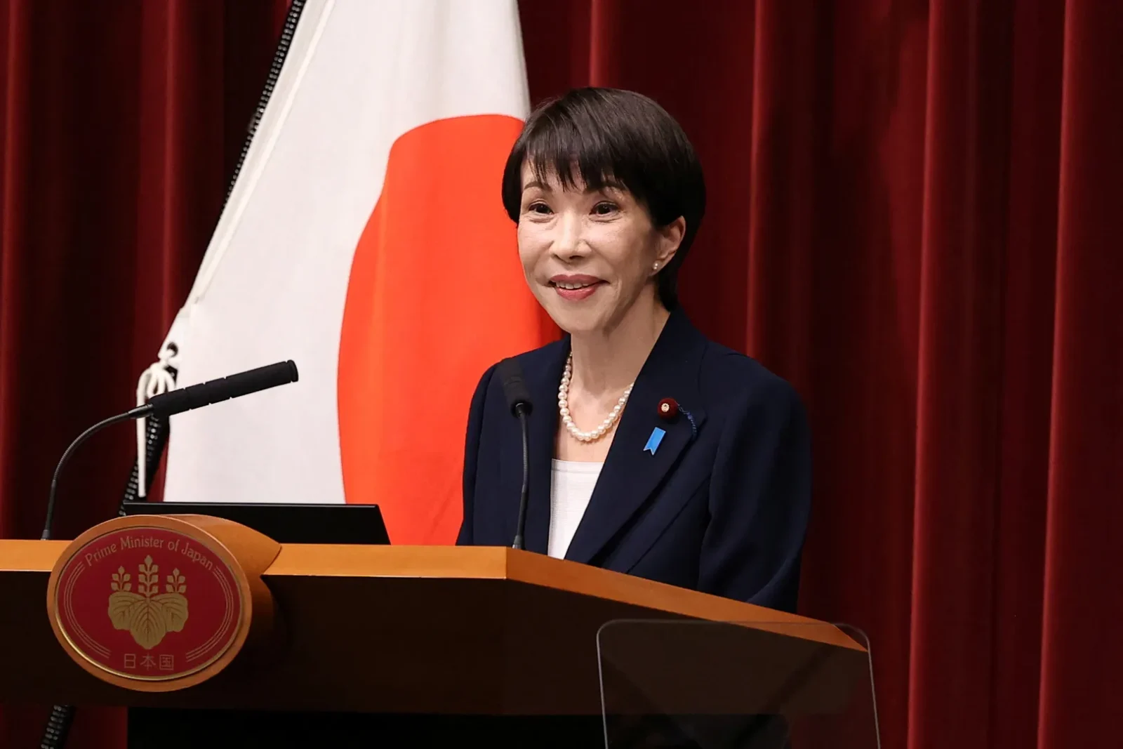Japan's PM Battles Bond Vigilantes as Her 'Responsible, Proactive' Fiscal Vision Faces Its Toughest Test
