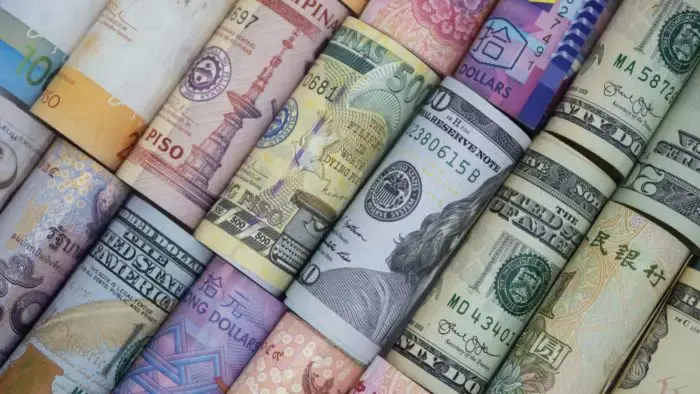 Global Currency Markets Reach Historic Volatility Amid Trade Policy Uncertainty