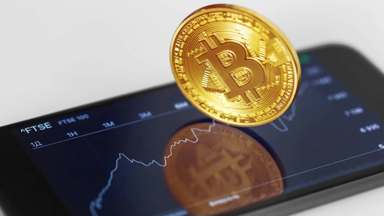 Crypto industry at a crossroads as fraud declines, regulatory compliance rises, and growth strategies are recalibrated for sustainable development