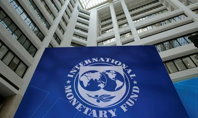 The International Monetary Fund urges governments to adopt credible economic policies as rising geopolitical tensions, trade uncertainty, and financial risks weigh on the global economy