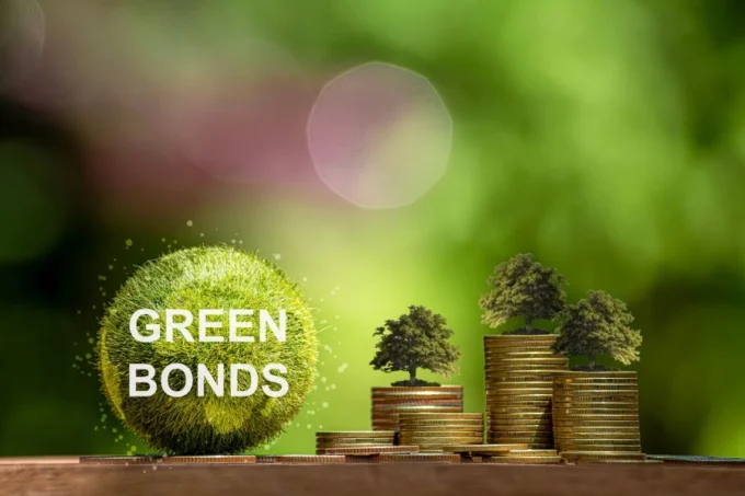 Korea Electric Power Corporation (KEPCO) raises $700 million through an oversubscribed green bond to finance renewable energy, grid modernization, and other sustainable energy projects.
