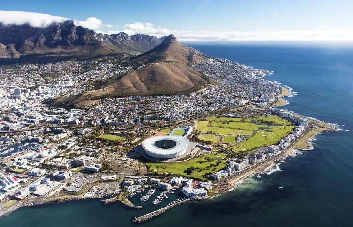 South Africa’s unemployment rate rises despite job gains in the mining sector, reflecting ongoing labour market challenges and uneven economic recovery