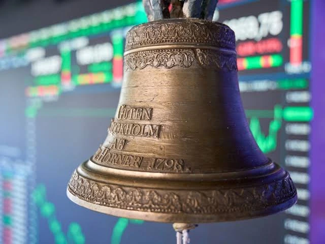 U.S. long-term Treasury yields climb to a two-month high as investors react to inflation concerns and shifting bond market expectations