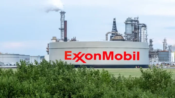 ExxonMobil awards $1.1 billion in contracts for Rovuma LNG Phase 1, advancing Mozambique’s natural gas development, energy infrastructure, investment, and regional economic growth