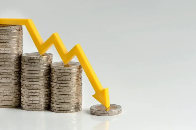 Falling inflation boosts investor appetite for money market assets as easing price pressures improve the outlook for short-term investment instruments