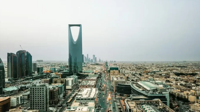 Hamad Bin Saedan Real Estate signs a contract for a residential development project in Riyadh, expanding its property portfolio in Saudi Arabia