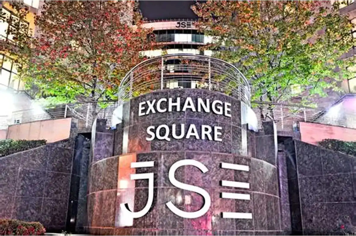 Exterior view of the Johannesburg Stock Exchange at Exchange Square, representing South Africa’s equity market and JSE Limited’s market infrastructure role. .
