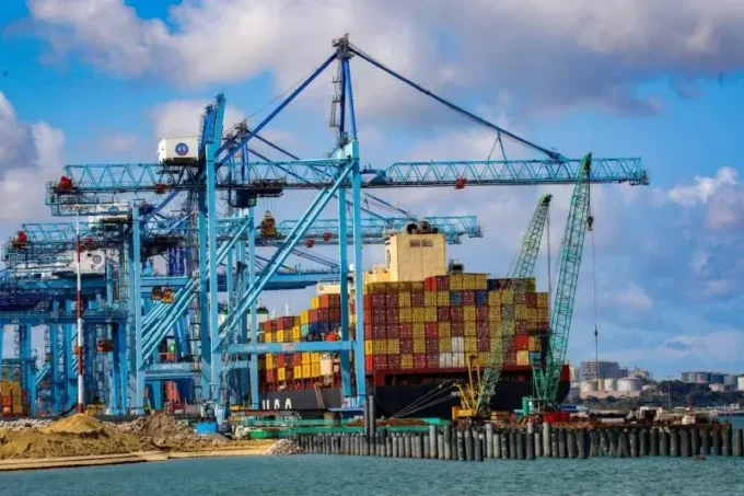 Kenya opens Mombasa and Lamu port assets to investors, supporting port infrastructure investment, logistics, trade, shipping, and regional economic growth