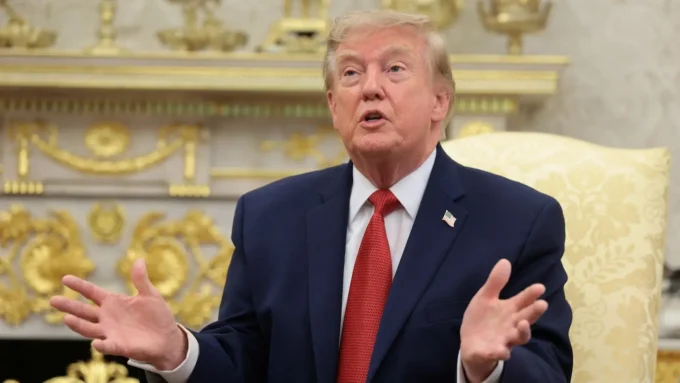 Donald Trump escalates economic pressure on Iran with an “Economic D-Day” warning, intensifying geopolitical tensions, sanctions risks, oil markets, and global trade concerns