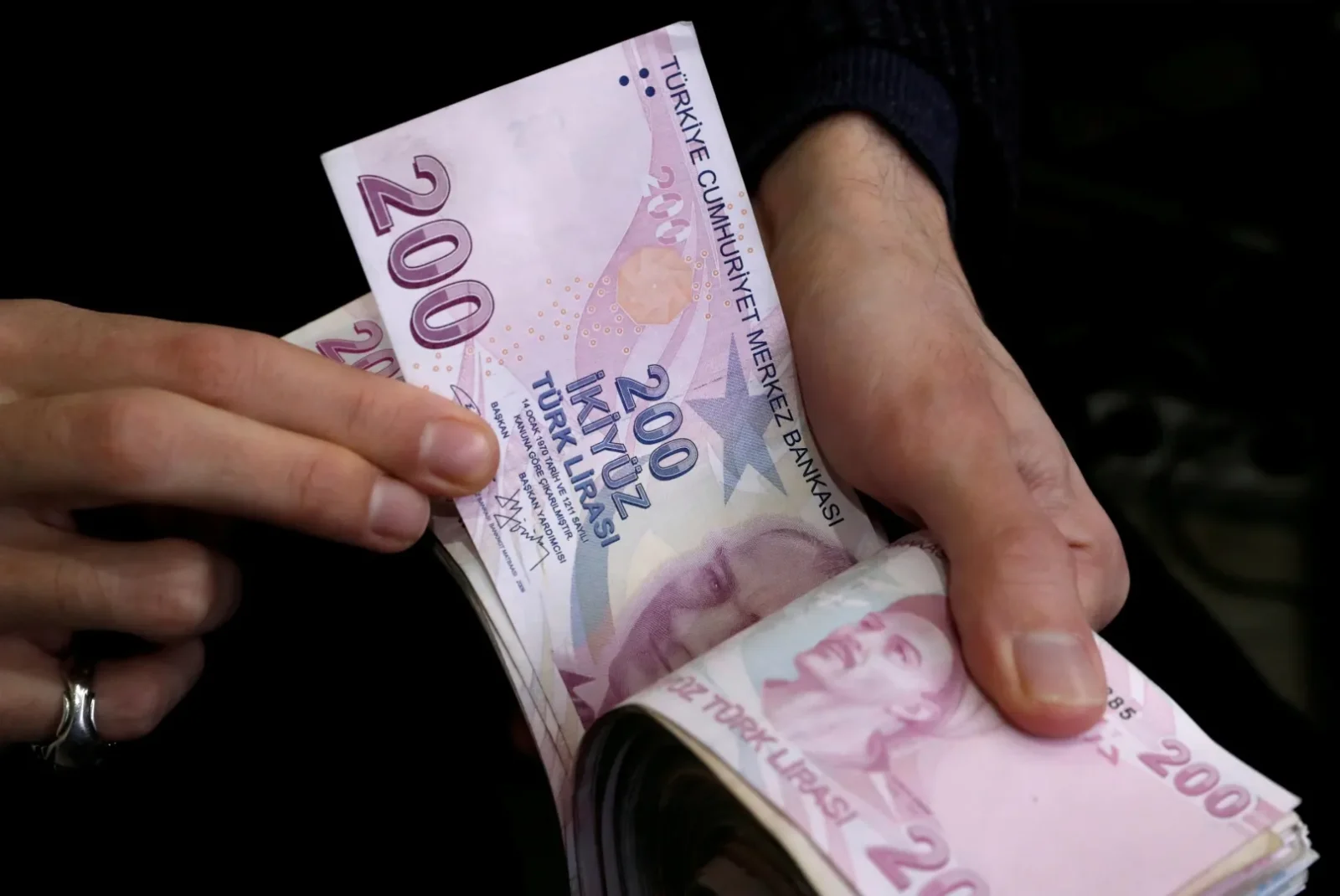Türkiye considers a 10% withholding tax on money market fund gains, potentially affecting investor returns and demand for short-term investment funds