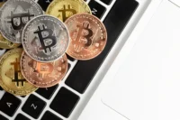 Banca d’Italia requires Italian crypto-asset service providers to screen every crypto transfer for sanctions compliance, regardless of transaction value.