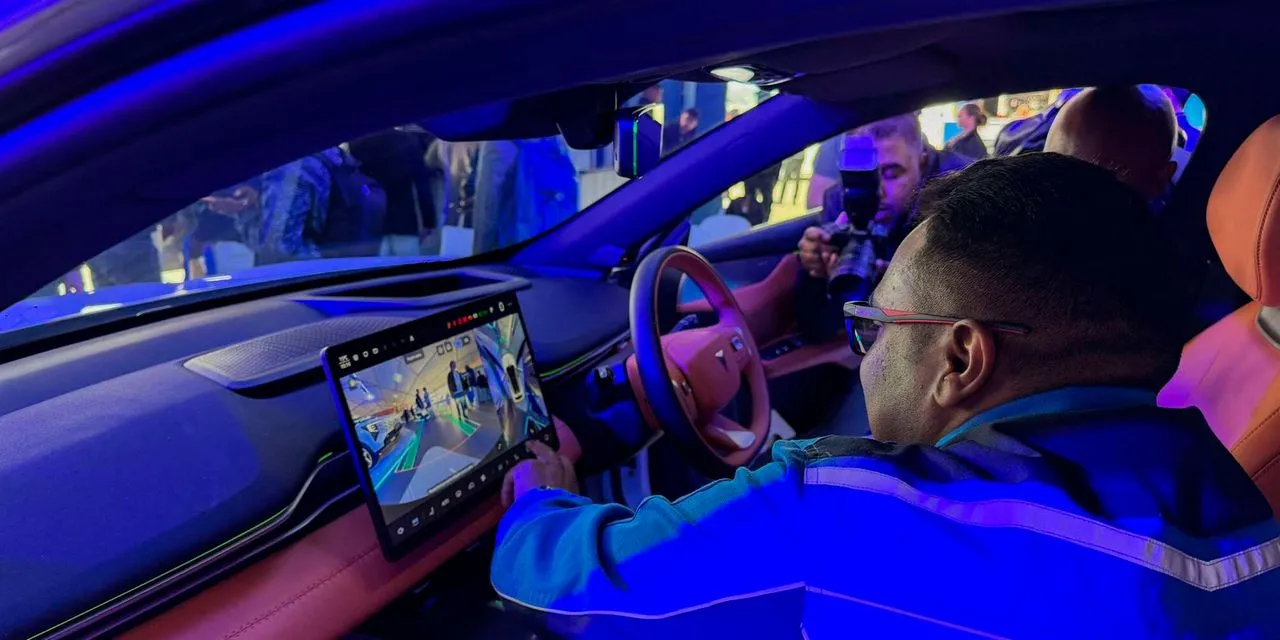 Chinese automakers expand their electric vehicle push at South Africa's biggest auto show, showcasing new EV models and technology.