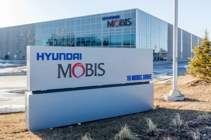 Hyundai Mobis starts mass production of electric vehicle power systems at its manufacturing facility in Slovakia for the European EV market.