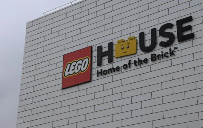 Kirkbi, the investment company behind Lego’s billionaire owners, plans to double its $1.6 billion climate portfolio over the next five years.