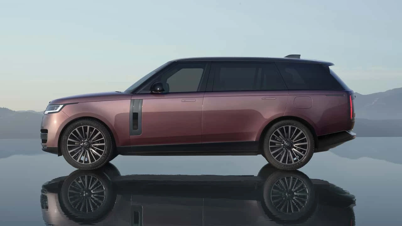 Range Rover Electric launches as the brand’s first fully electric SUV, marking a major step in its transition toward electric mobility.
