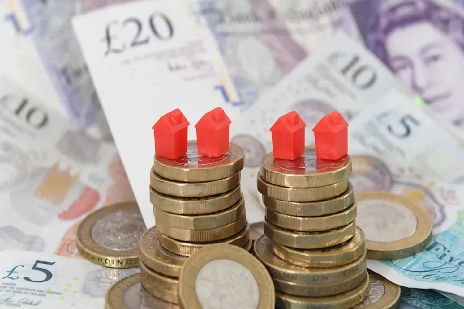 UK mortgage approvals fall to their lowest level since January 2024, highlighting weaker activity in the housing and lending market.